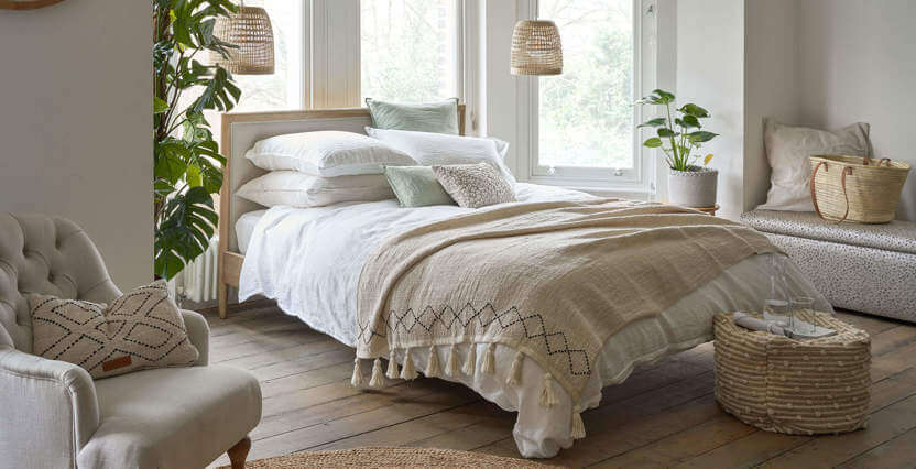 Aubrey Bed